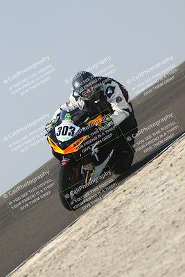 media/Nov-01-2025-TrackDaz (Sat) [[2b4d5192bc]]/C Group/1140am (Turn 2 Inside)/